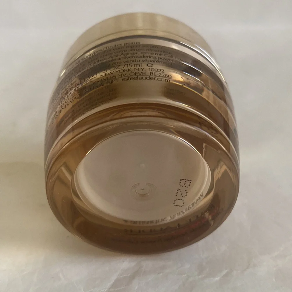 ESTEE LAUDER Revitalizing Supreme+ Global Anti-Aging Cell Power Crème 0.5oz $32 - Picture 4 of 7